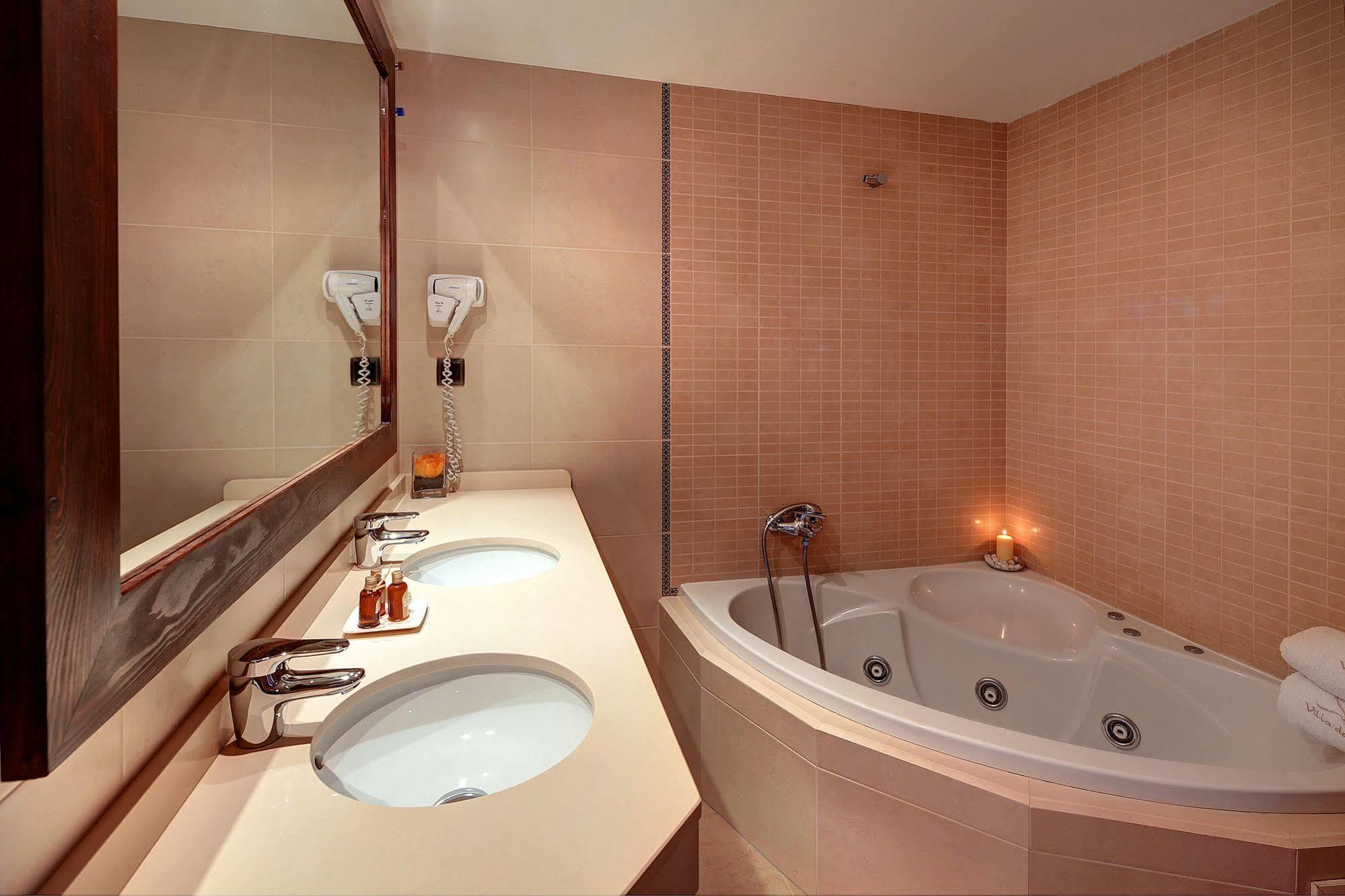 Villa De Plan Apartments&Suites Экстерьер фото